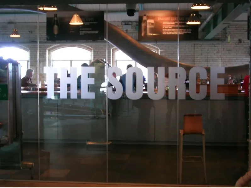 milchglasfolien-opak-weiss-aussen-und-fuer-kunststoffe_149-2c0a05.jpg?ts=1684754192