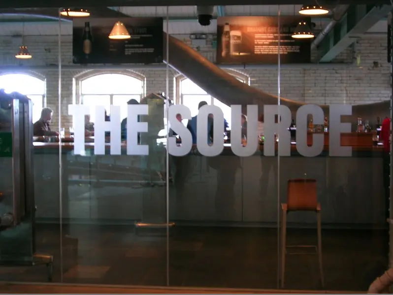 sichtschutzfolien-opak-weiss-fuer-kunststoffe_119-1.jpg?ts=1684754191